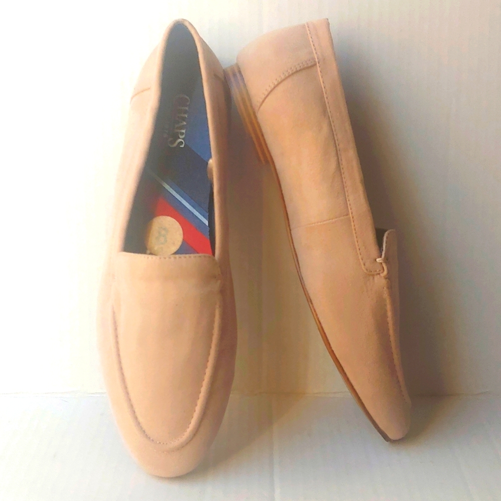NWOT chaps suede loafers, light dust pink, size 8